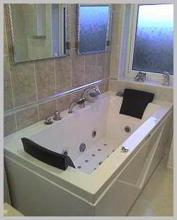 bathroom 300x240 0383